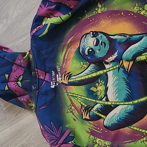 Electro Threads Sloth Hoodie - Picture 6 of 6